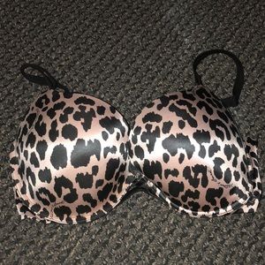 Victoria secret very sexy bra